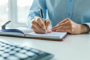 Werkvertrag – muss der Werkunternehmer Stundenzettel schreiben? Nein!