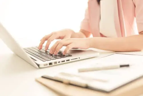 VOB-Vertrag - Mängelanzeige per E-Mail - Einhaltung des Schriftformerfordernisses