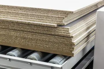 Vereinbarungswidrige Verwendung formaldehydhaltiger Spanplatten für  Dachgeschossausbau