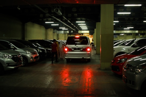Wie groß muss ein Tiefgaragenstellplatz sein