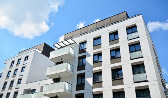 Einstweilige Verfügung gegen Bauträger auf Herausgabe Eigentumswohnung
