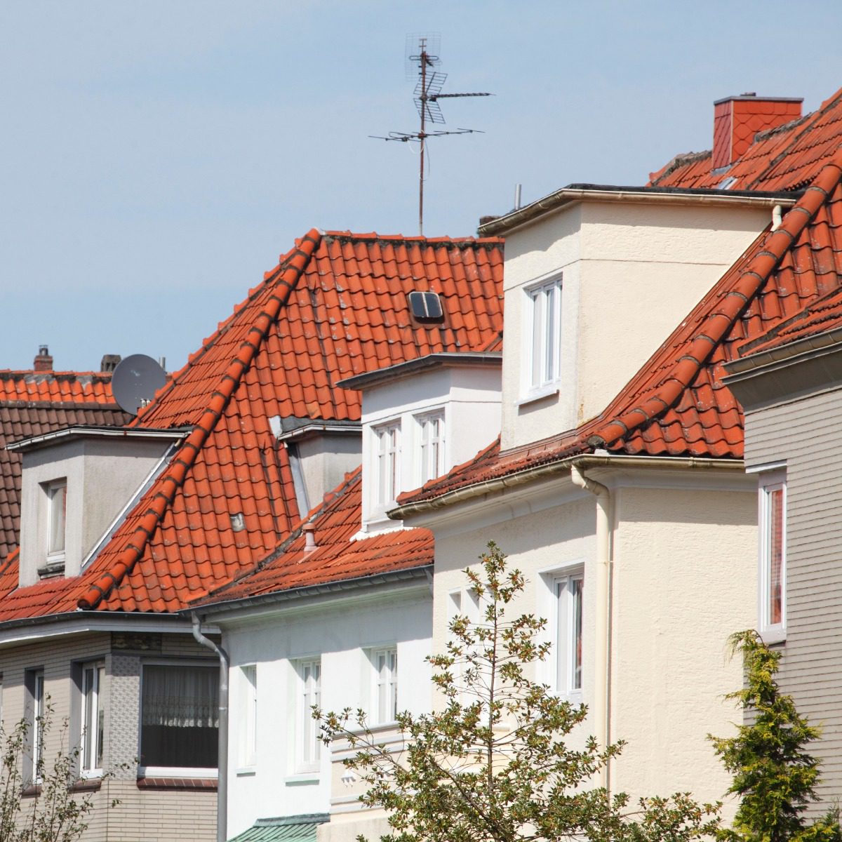 Brandwandrichtung auf Dächern im Baurecht