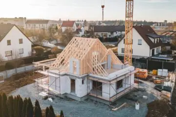 Nachbarschaftsrecht und Baurecht: Rechtliche Möglichkeiten gegen Bauvorhaben