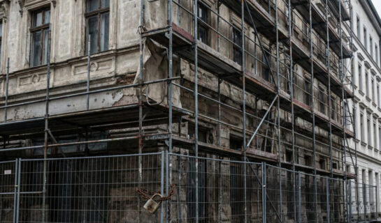 Kündigungsvergütung Gerüstbau: 30% Abzug für entfallenen Abbau