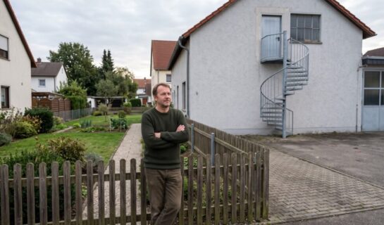 Umnutzung einer Schreinerwerkstatt zu Wohnungen verletzt keine Nachbarrechte